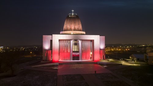 Płomień wolności i 10 lat Wotum Narodu. Podwójne święto w Wilanowie
